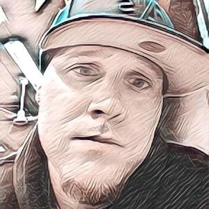 Meet your Posher, Derrick